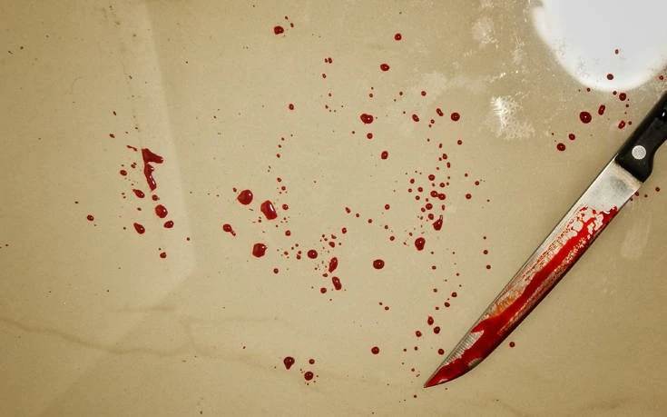 Λαμία: Βρήκε τον διαρρήκτη μέσα στο σπίτι του και τον μαχαίρωσε (εικόνες)